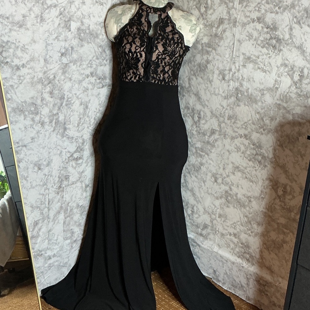 Morgan & Co. Black Lace Backless Dress